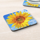 Gele zonnebloem en bijen op de blauwe hemel - zome bier onderzetter (Linkerzijde)