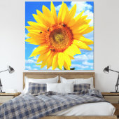 Gele zonnebloem en bijen op de blauwe hemel - zome canvas afdruk (Insitu (Slaapkamer))