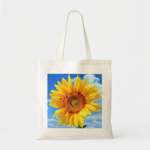 Gele zonnebloem en bijen op de blauwe hemel - zome tote bag