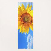 Gele zonnebloem en bijen op de blauwe hemel - zome yogamat (Voorkant)