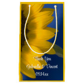 Gele zonnebloem op blauw Dank je huwelijk Klein Cadeauzakje (Voorkant)