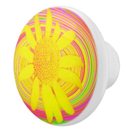 Gele zonnebloem op een Psychedelic Swirl Keramische Knop