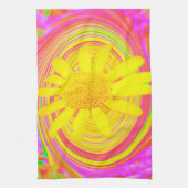 Gele zonnebloem op een Psychedelic Swirl Theedoek (Verticaal)