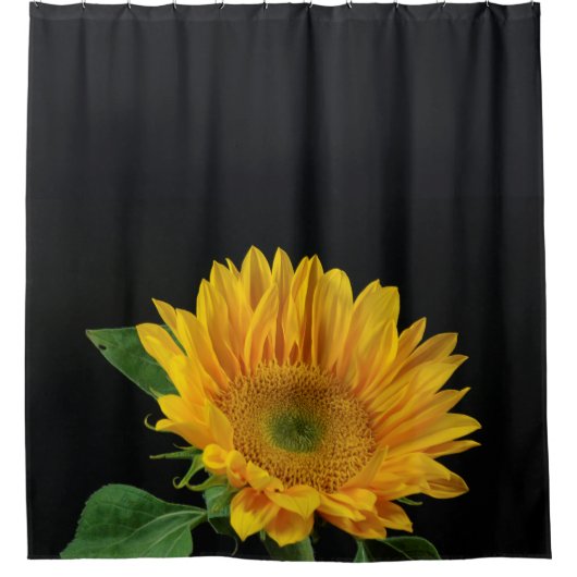 Gele zonnebloem op zwarte achtergrond Shower Curta Douchegordijn (Voorkant)