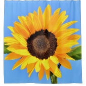 Gele zonnebloem tegen zon op blauwe hemel - zomer douchegordijn (Voorkant)