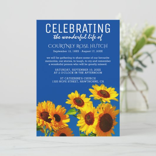 Gele Zonnebloemen & Blauwe Hemelen Viering van het Kaart (Staand voorkant)