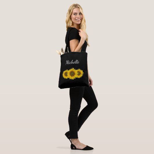 Gele Zonnebloemen Elegant Floral Modern Zwart Tote Bag (Op model)