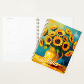 Gele zonnebloemen in een gele vaas gepersonaliseer planner (Display)