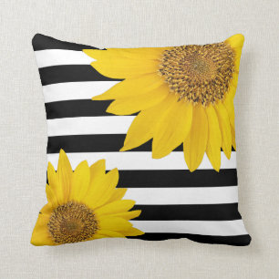 Gele zonnebloemen met zwarte en witte strepen kussen