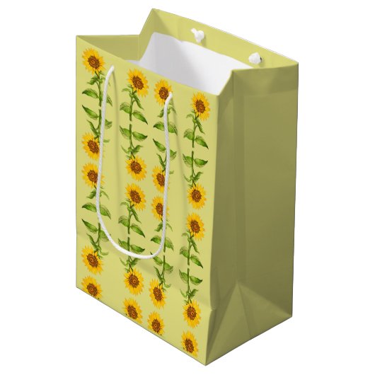 Gele zonnebloemen middelgrote cadezak medium cadeauzakje (Voorkant Gekanteld)