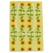 Gele zonnebloemen middelgrote cadezak medium cadeauzakje (Voorkant)