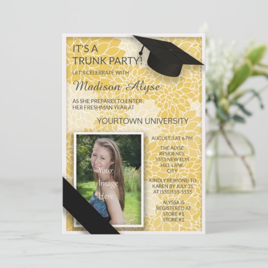 Gele Zwarte Bloemstuk Koffer Universiteit Feest Fo Kaart (Staand voorkant)