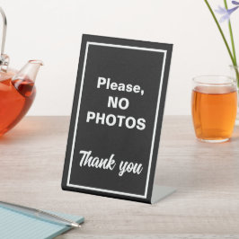 Gelieve geen foto's reclamebord met voetstuk