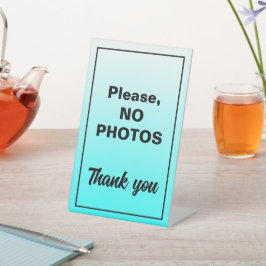 Gelieve geen foto's reclamebord met voetstuk