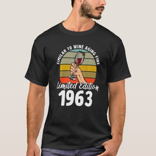 Gelijkaardig aan de wijnbouw in 1963, 59e retrofle t-shirt (Voorkant)