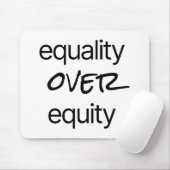 Gelijkheid boven Muismat van het eigen vermogen (Met muis)