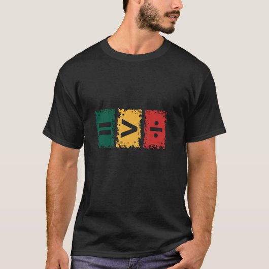 Gelijkheid is groter dan verdeeldheid t-shirt (Voorkant)