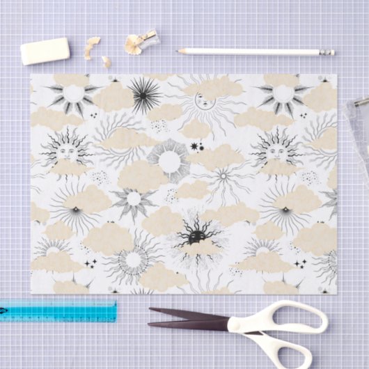 Gelimiteerde zwarte zonnen achter getextureerde kl tissuepapier (Craft)