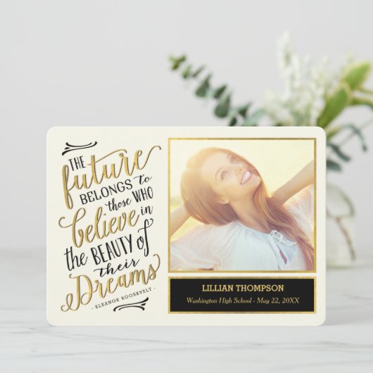 Geloof alleen maar een EDITABLE KLEUR-Afstuderen Kaart (Staand voorkant)