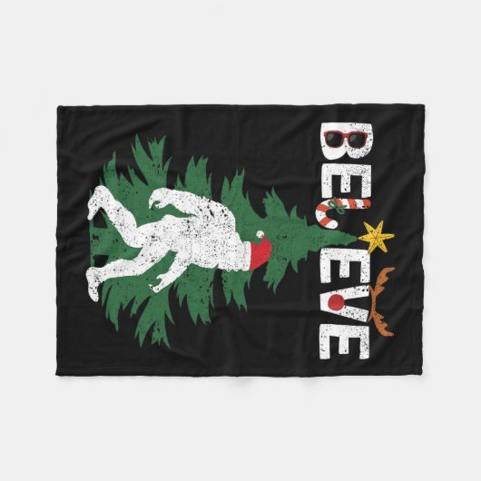 Geloof Bigfoot Sasquatch Yeti Santa Hat Kerstmis Fleece Deken (Voorkant (Horizontaal))