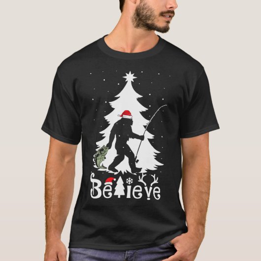 Geloof Bigfoot Vist Kerstmis T-shirt (Voorkant)