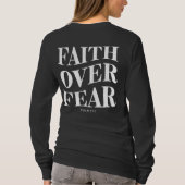 Geloof boven angst | Psalm 27:1 Christelijke esthe T-shirt (Achterkant)