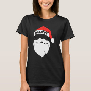 Geloof citaat op kerstman hoed snor familiereünie t-shirt