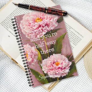 Geloof dat je inspiratie kunt putten uit roze anje notitieboek