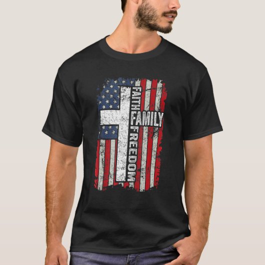 Geloof Familievrijheid Patriottische Amerikaanse v T-shirt (Voorkant)