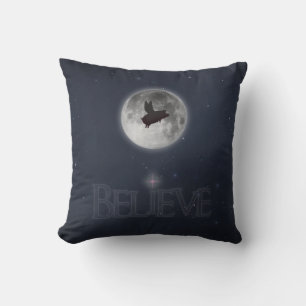 Geloof-Flying Pig over volle maan Kussen