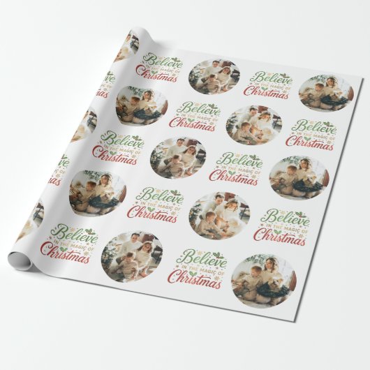 Geloof in de Magic of Kerstfoto Collage Cadeaupapier (Uitgerold)