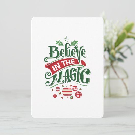 Geloof in de Magie Kersttypografie Feestdagenkaart (Staand voorkant)