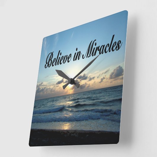 GELOOF IN GOD'S MIRACLES VIERKANTE KLOK (Hoek)