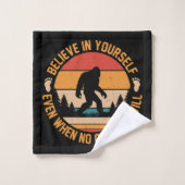 Geloof in jezelf Bigfoot Black Bad Handdoek (Wasdoekje)