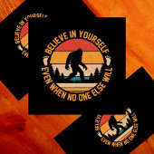 Geloof in jezelf Bigfoot Black Bad Handdoek