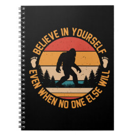 Geloof in jezelf Bigfoot Black Notitieboek