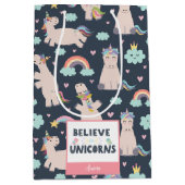 Geloof in Unicorns Blue en Pink Girl Pattern Kind Medium Cadeauzakje (Voorkant)