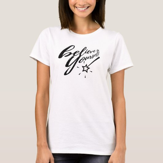 Geloof in uzelf Typografie Magic Wand T-shirt (Voorkant)