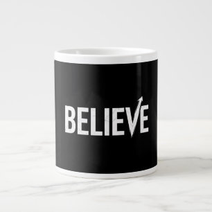 GELOOF Krachtige Typografie Motiverend Ontwerp Grote Koffiekop