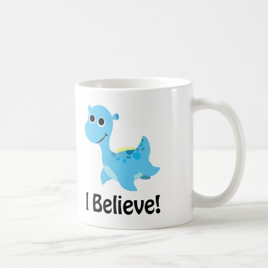 Geloof me. Cute Blue Nessie Koffiemok (Rechts)