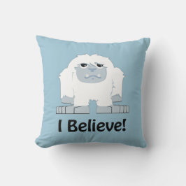 Geloof me. Cute Yeti Kussen
