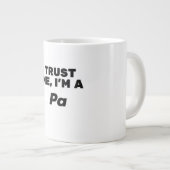 Geloof me, ik ben een Pa. Grote Koffiekop (Voorkant rechts)