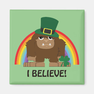 Geloof me. Leprechaun Bigfoot Magneet