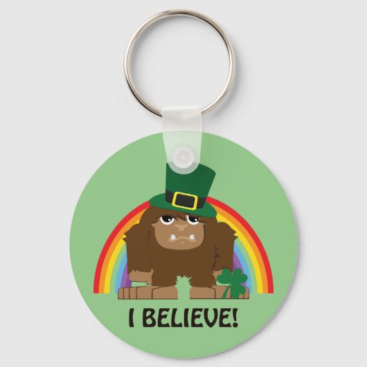 Geloof me. Leprechaun Bigfoot Sleutelhanger (Voorkant)