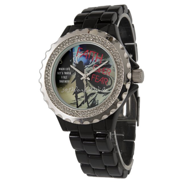 Geloof over angst horloge met krijger meisje met z (Gekanteld)