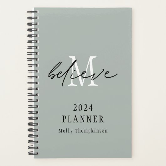 Geloof Script 2024 Naam Monogram Initiaal Sage Planner (Voorkant)