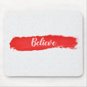 GELOOF tekst op rode verf Muismat (Voorkant)