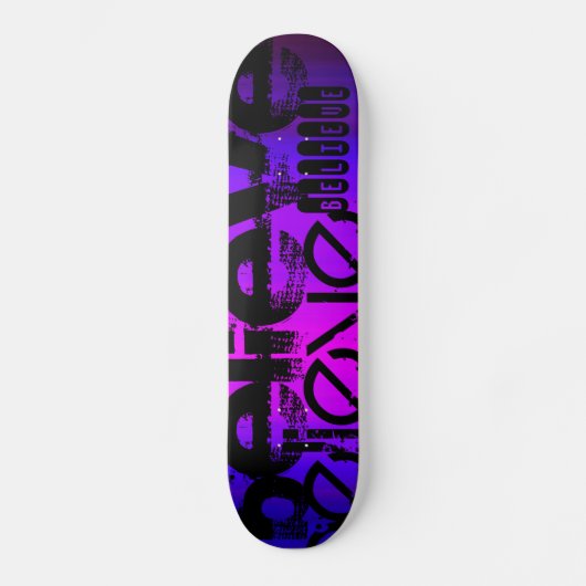 Geloof; Vibrant Violet Blue en Magenta Skateboard (Voorkant)
