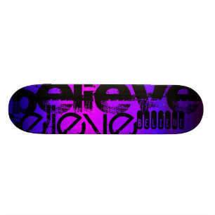 Geloof; Vibrant Violet Blue en Magenta Skateboard