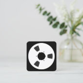 Geluid Tape Spool - Wit op Zwart Vierkante Visitekaartje (Staand voorkant)